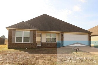 Building Photo - Beautiful 4 bed, 2 bath home - Nettleton!!