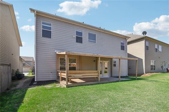 Building Photo - 5770 Rialto Way