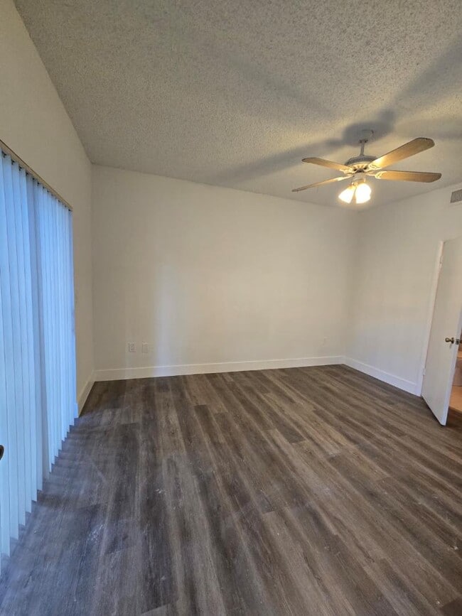 Building Photo - 2445 SW 18th Terrace