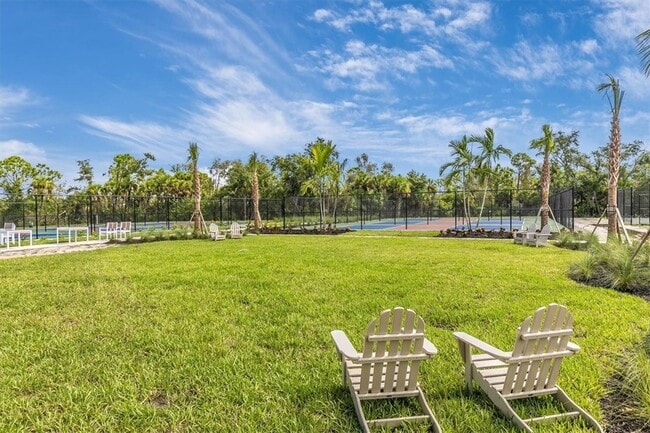 Building Photo - 12240 Wellen Golf St