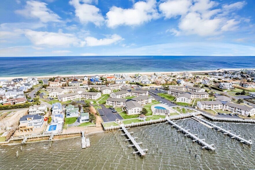 Building Photo - 76 Wharfside Dr