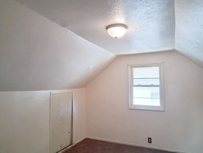 Building Photo - 4212 Wetzel Ave