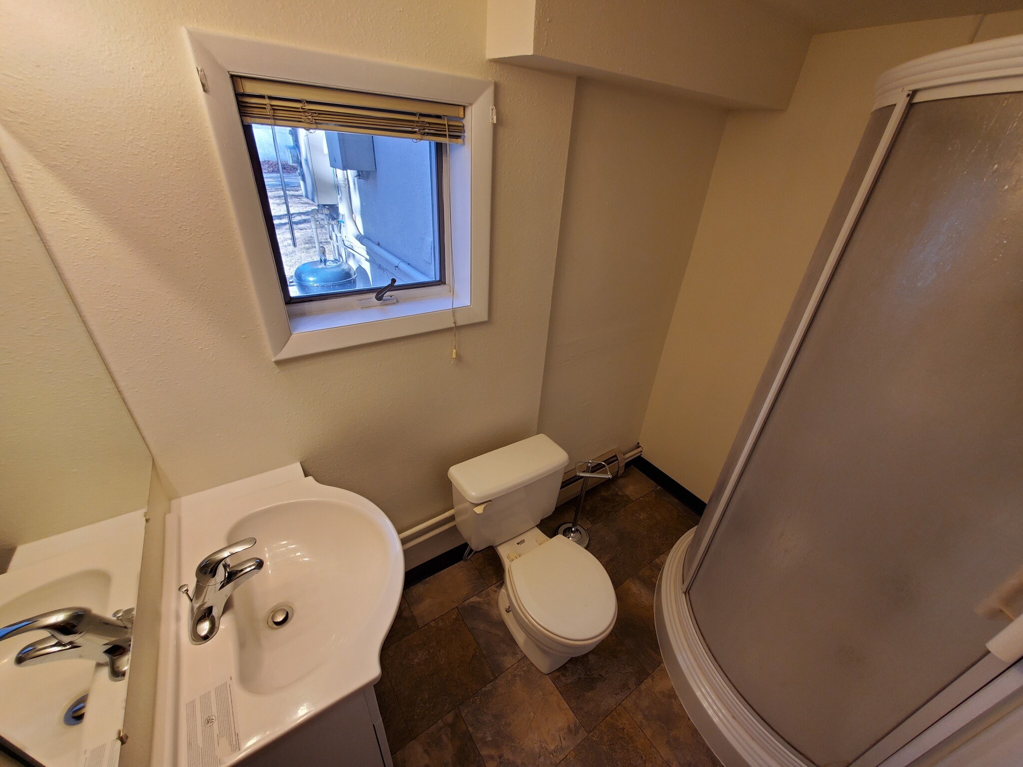 Bathroom - 2418 Pine St