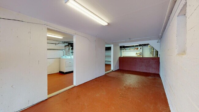 Building Photo - Exceptional Brisbane Home Offering Space, Style & Sunsets