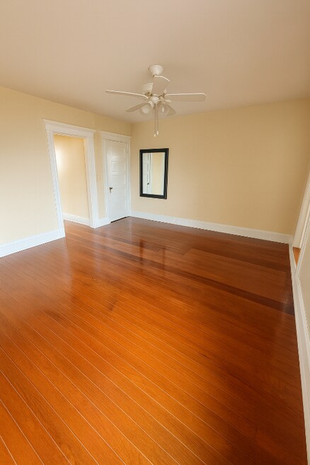 Building Photo - 2916 Guilford Ave