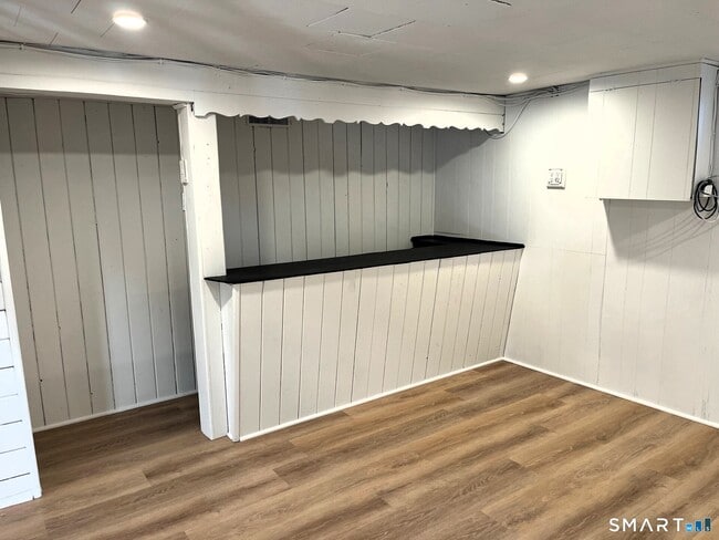 Building Photo - 98 Wooster St