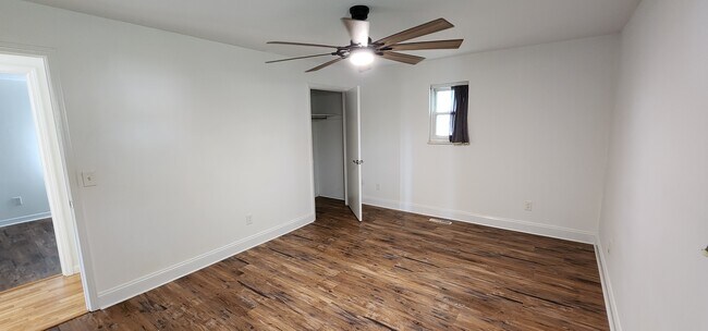 Building Photo - 169 Valleyview Dr
