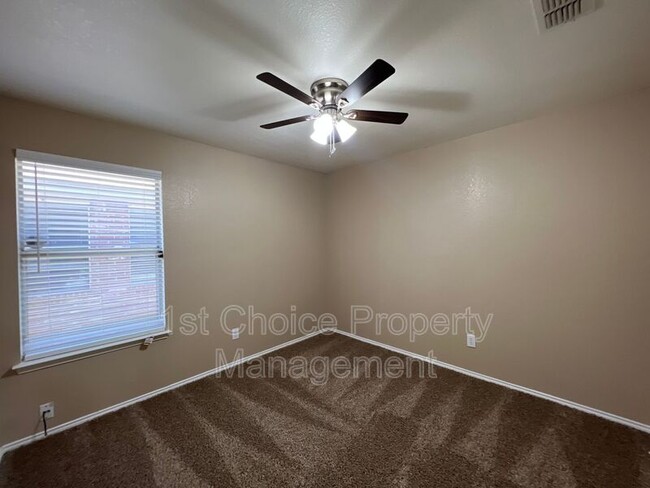 Building Photo - 5432 Beaver Ridge Dr