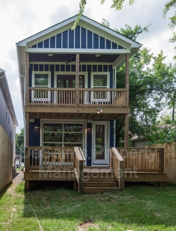 Building Photo - 2221B Winford Ave