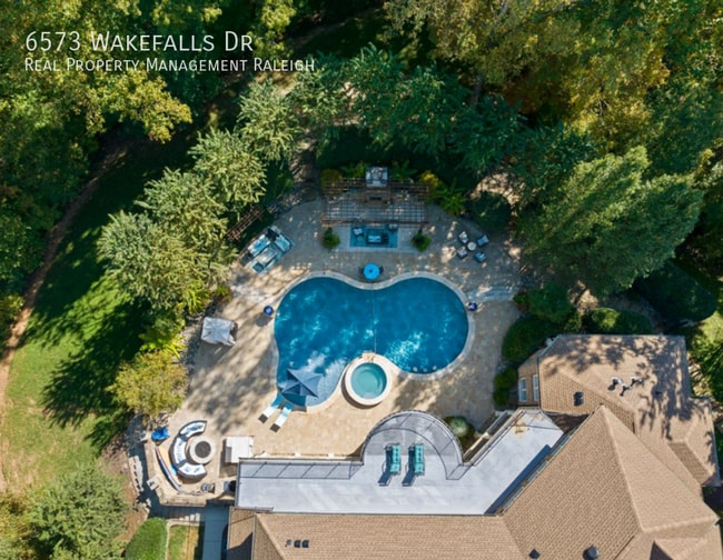 Building Photo - 6573 Wakefalls Dr