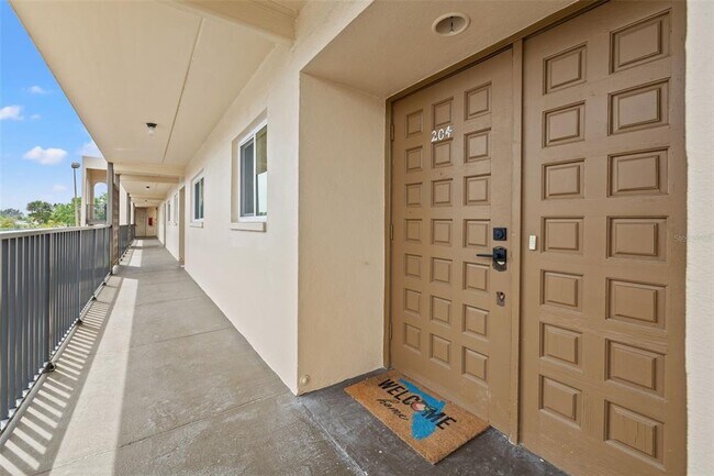 Building Photo - 301 87th Ave