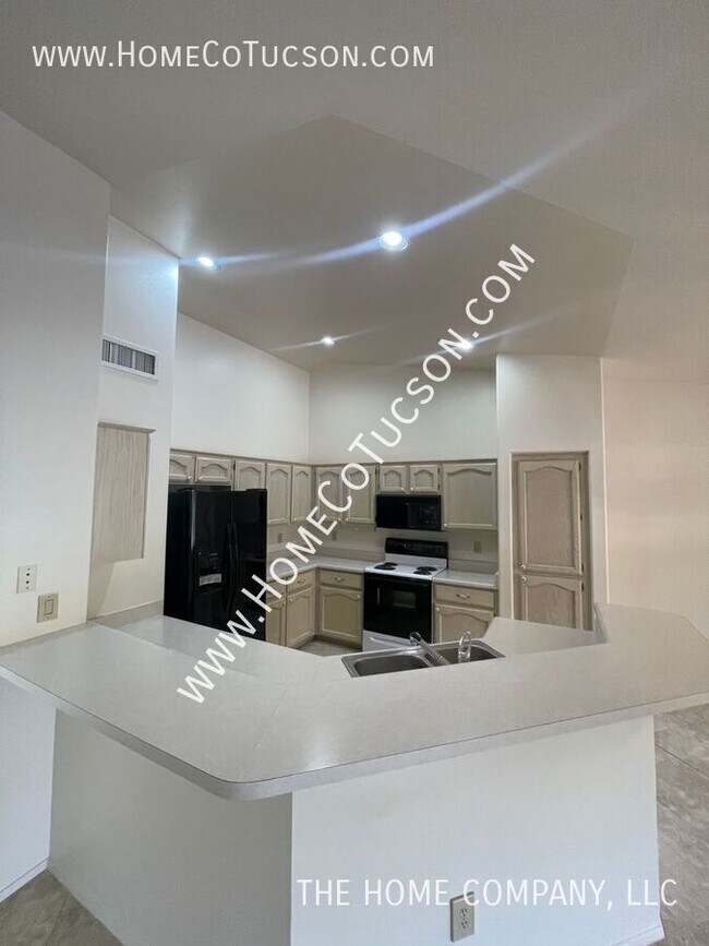 Building Photo - 37364 Arroyo Verde Dr