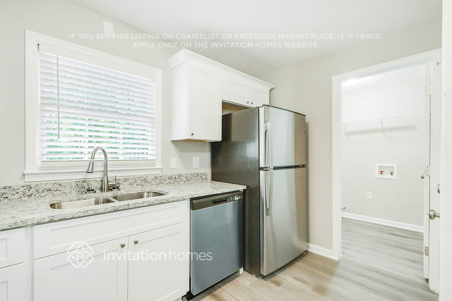 Building Photo - 251 Mediterranean Ln