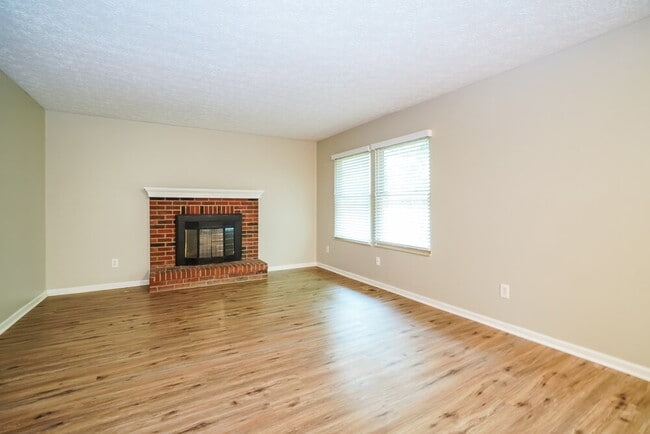 Building Photo - 442 Rambling Brook Dr