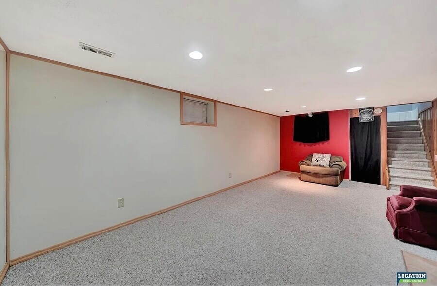 Building Photo - 6830 Morrill Ave