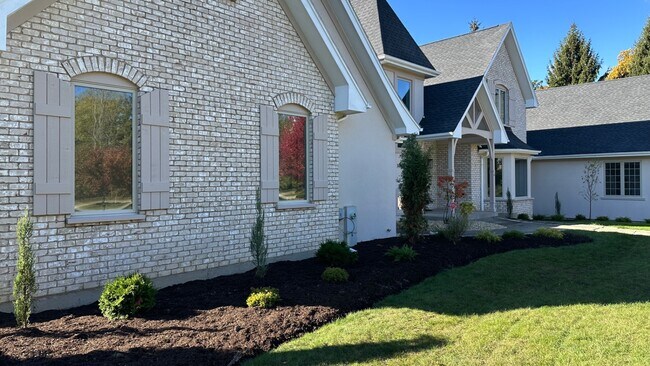 Building Photo - 1161 Gavin Ct