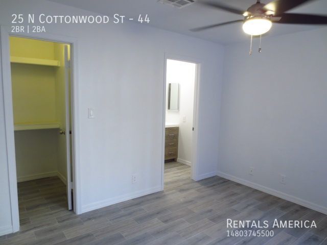 Building Photo - 2 Master Bedrooms in Fully Remodeled, Sing...