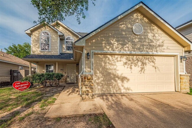 Primary Photo - 11030 KNOBBLEY Oak Ct