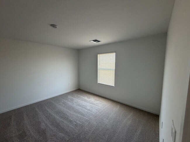 Building Photo - 202 Pleasant Pk Dr
