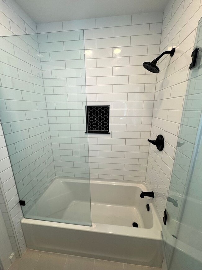 Building Photo - 453-457 Hurst Ave