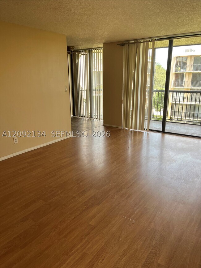 Building Photo - 3500 Blue Lake Dr