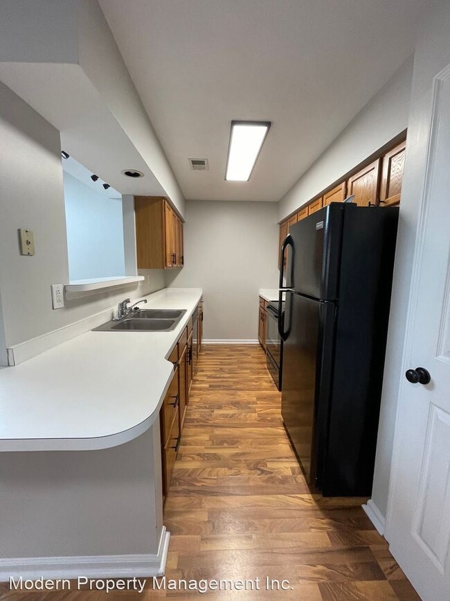 Building Photo - 2 br, 2 bath House - 3033 Bonanza Drive