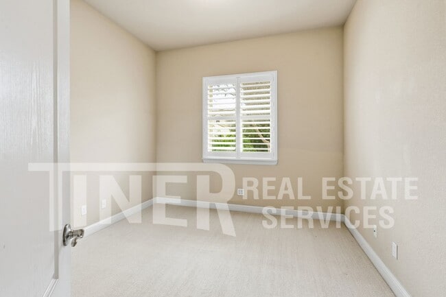 Building Photo - 3550 Coyote Rd