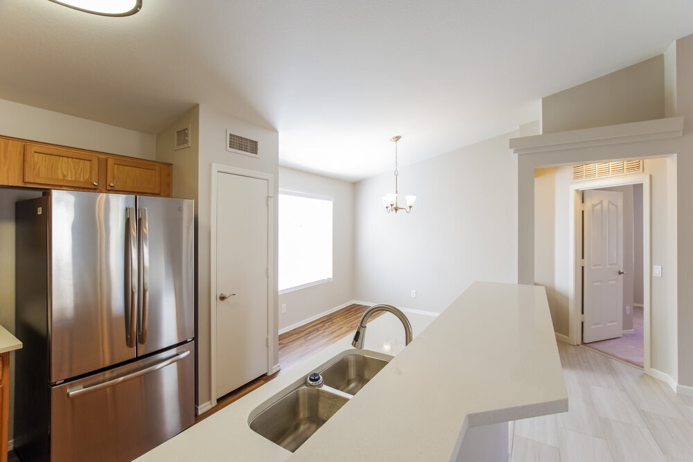 Building Photo - 14338 N 129th Ave