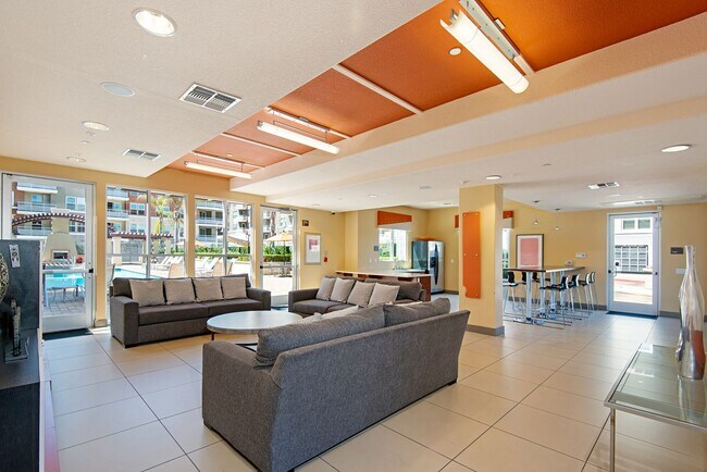 Building Photo - View Condo in Luxury Gated Community