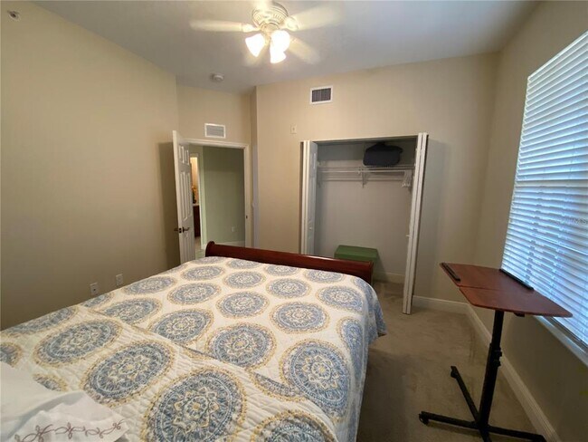 Building Photo - 6360 Water Crest Way