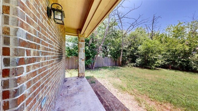 Building Photo - 1221 Neal Pickett Dr