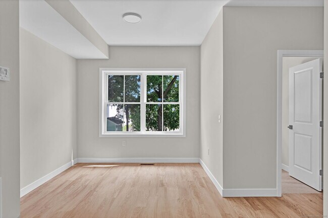 Building Photo - 70 Whiting St