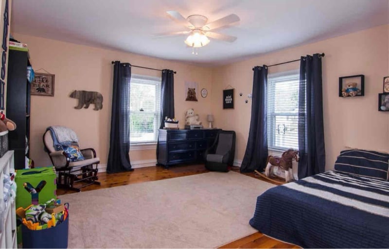 Building Photo - 233 N Main St