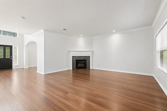 Building Photo - 174 E Spindle Tree Cir