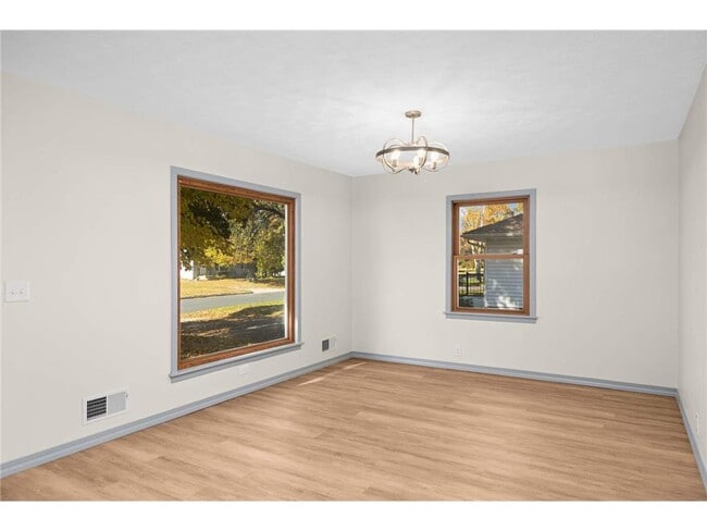 Building Photo - 6724 Scott Ave N