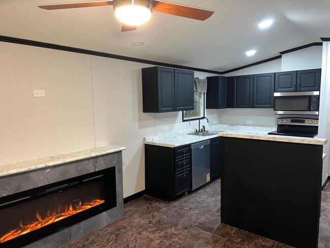 Building Photo - 3556 Old 51 Rd