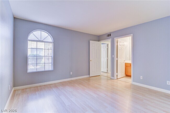 Building Photo - 2974 Juniper Hills Blvd