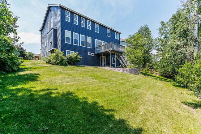 Building Photo - Immaculate home in Castle Pines North