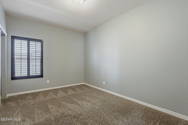 Building Photo - 2120 Honour Point Pl