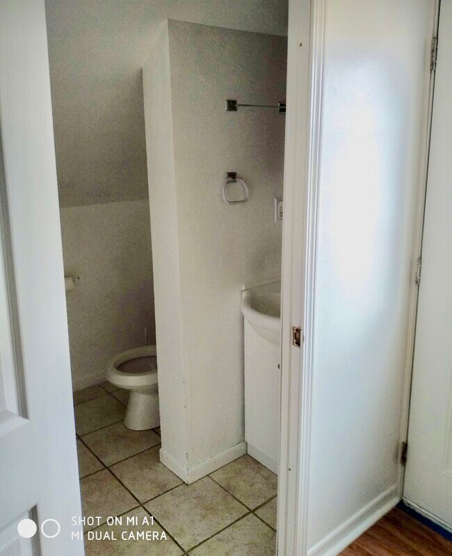 Building Photo - 2937 Sachs St