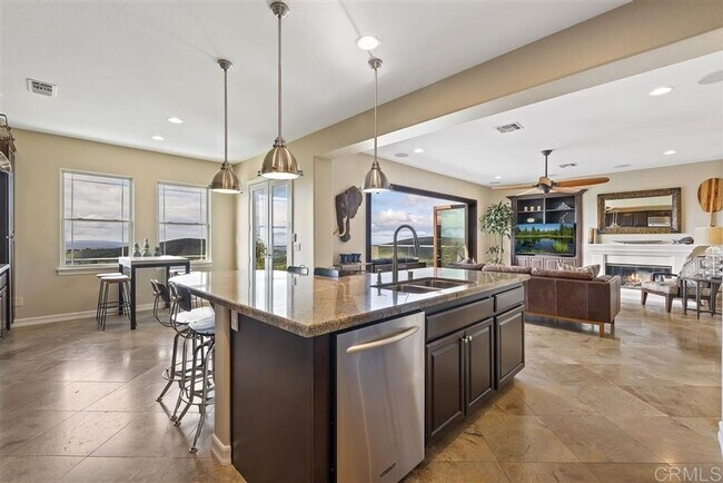 Building Photo - One of Kind Executive Home, Available Augu...