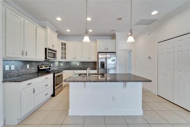 Building Photo - 970 Pembroke Point Way