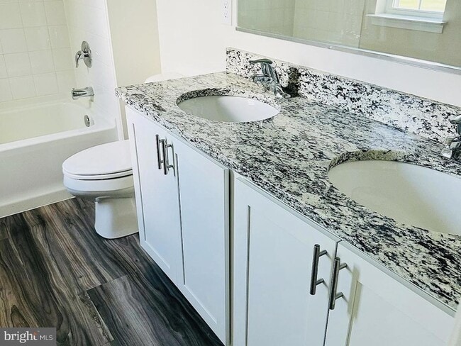 Building Photo - 15 Smokehouse Rd