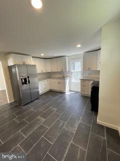 Building Photo - 341 Fairview Ave