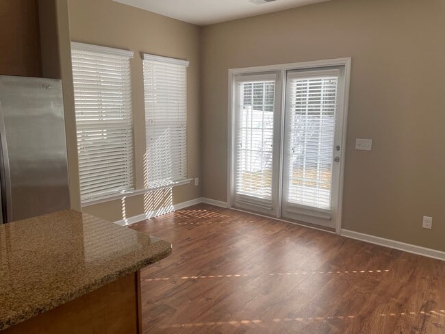 Building Photo - 3BR Home w/ Fenced-In Yard in Palmetto Pointe