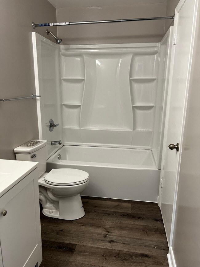 Building Photo - 14371 Springbrook Ct