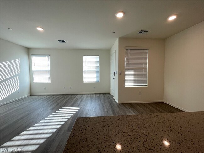 Building Photo - 9383 Jade Mesa St
