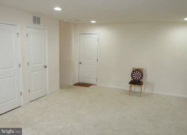 Building Photo - 544 Liam Pl