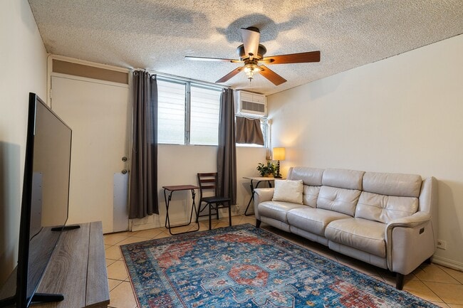 Building Photo - Furnished 1 Bed 1 Bath Condo. Includes Electric, Water, Sewer & Gas. Ample unassigned parking.