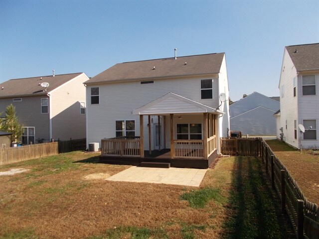Building Photo - 4003 Saphire Ln